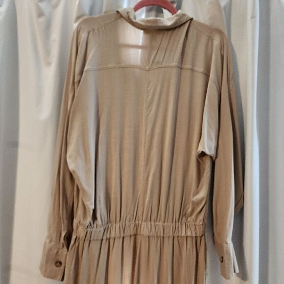 Express X Olivia Culpo Womens Khaki Jumpsuit Size Large NWT - Picture 7 of 14